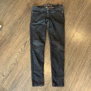 Guess jeans.